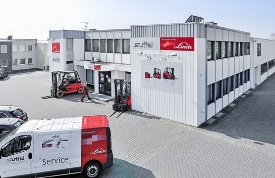Suffel Fördertechnik Standort Hofheim-Wallau bei Wiesbaden. Suffel Fördertechnik Standort Hofheim-Wallau bei Wiesbaden.